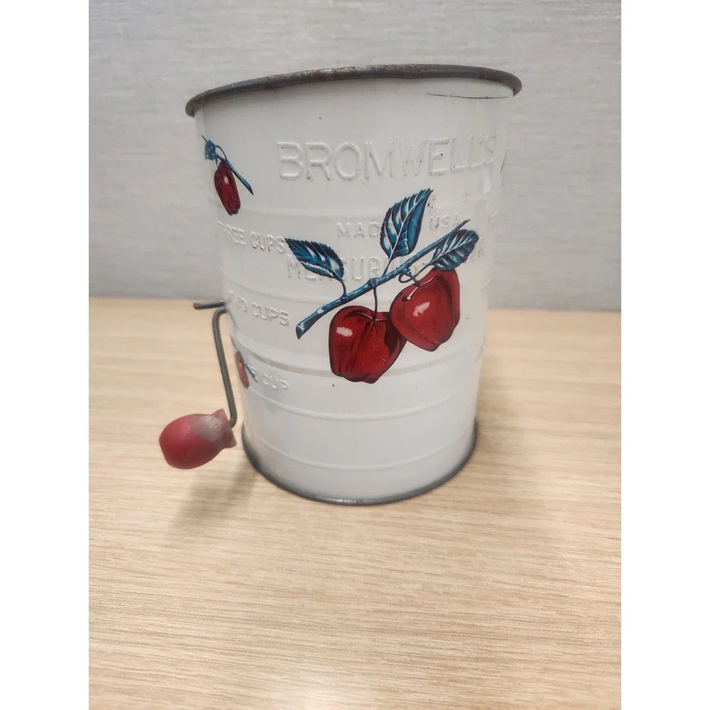 Bromwells 3 Cup Flour Sifter Apples VTG Retro White Red Rusty Cottage Core